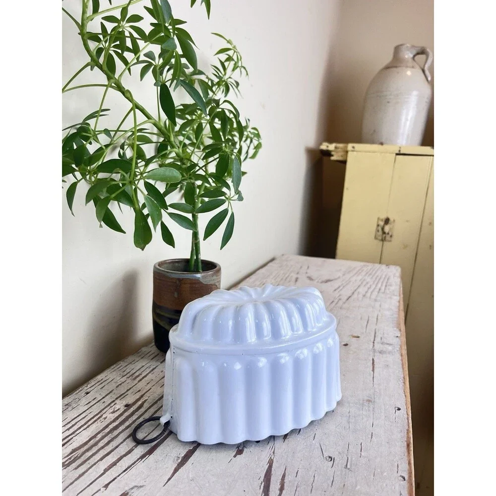 Vintage Dutch White Enamelware Jello Pudding Mold W/ Hanger Cottage Kitchen Home